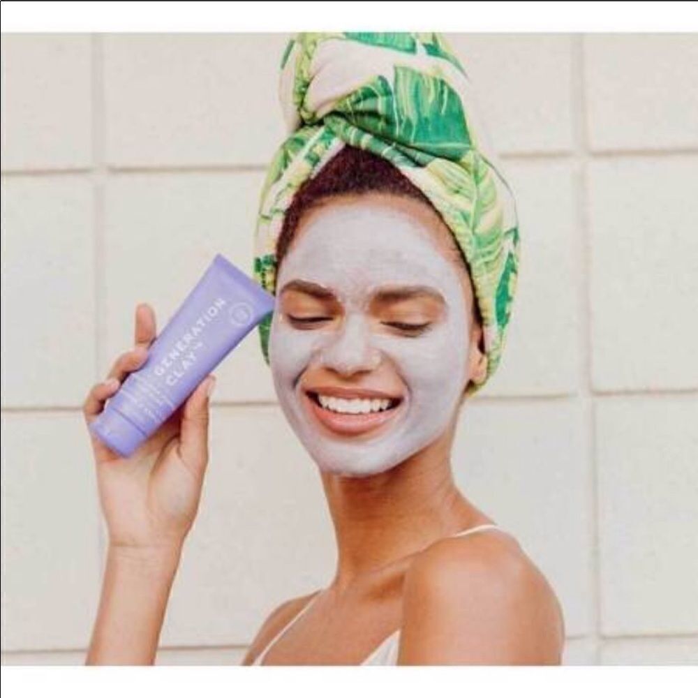GENERATION SKIN UltraVioletBrightening Purple Clay